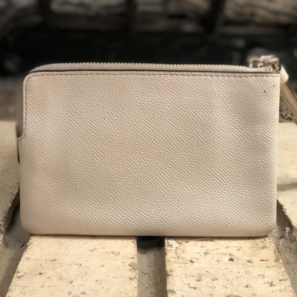 Coach - Wristlet - Picture 4 of 9